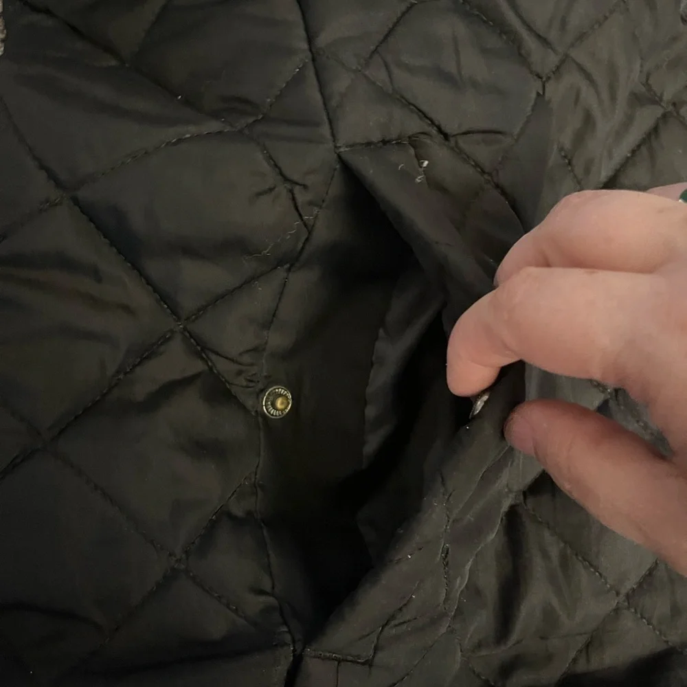 Hawke & Co Men's Black Quilted Vest